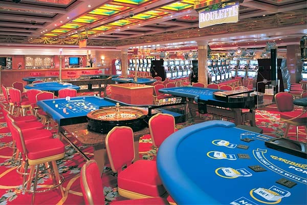 Sun_Club_Casino_Bar.jpg